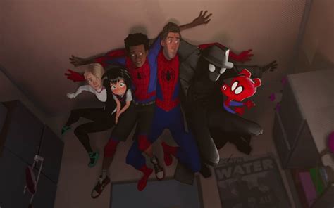 Spider Man Into The Spider Verse Trailer Intros Peni Parker Spider
