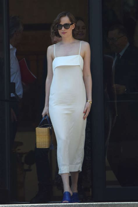 Dakota Johnson In White Dress 32 Gotceleb