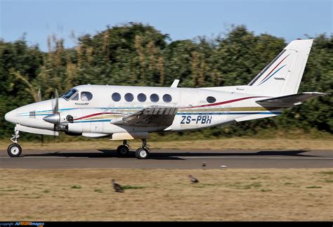Beechcraft King Air 100 Large Preview
