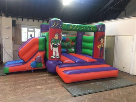 Ww Velcro Castle With Slide Changeable Themes