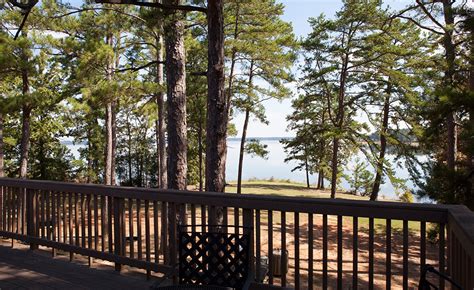 Featured rv, camping & getaway of the week: Pointes West Army Resort