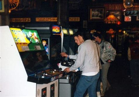 Arcades In The 80s 40 Pics