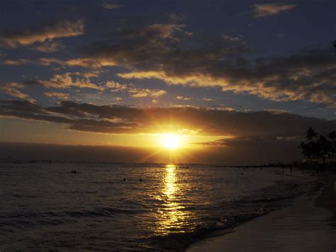 Sunset Waikiki Beach Oahu Hawaii Dream Vacations Places To Go