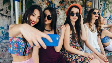 National Girlfriends Day 2023 Fun Things To Do With Your Girl Gang