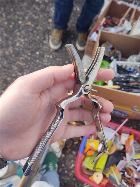 20 Weird Objects People Found And Couldnt Identify On Their Own