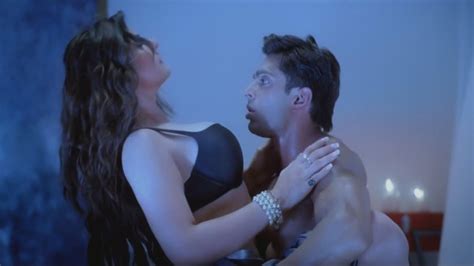 hot hate story 3 hot hd wallpapers images pictures latest collection