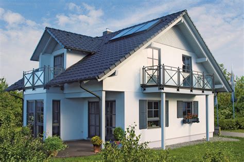 Das fertighaus mit satteldach wurde individuell geplant. Fertighaus Aus Polen | Einfamilienhaus Sh 160 Drempel Mit ...