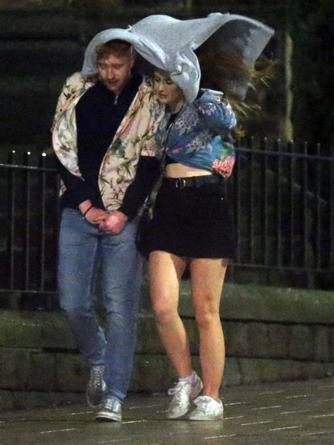 Revellers Brave Storm Ciara For Night Out As Uk Pounded By 80mph Winds And Rain I Know All News