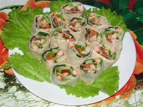 Огурцы и грудка диета Рулеты из лаваша с копчёной курицей Рулеты из лаваша с копчёной курицей Огурцы и грудка диета