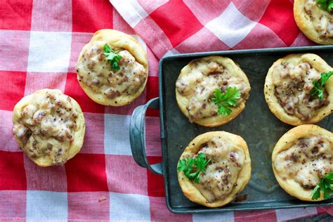 Sausage Gravy Biscuit Cups Are Our New Favorite Breakfast Flaky