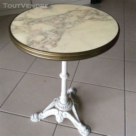 Avec son style art nouveau, elle vous fera voyager dans le paris des pour l'entretien du marbre, n'utilisez jamais de produits acides et agressifs. table ancienne bistrot - Le specialiste du meuble ancien