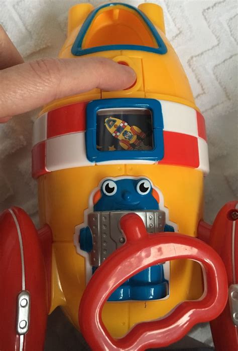 Review Ronnie Rocket By Wow Toys The Sen Resources Blog