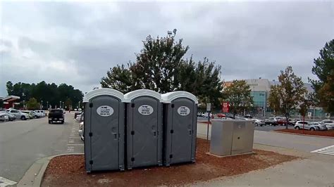 Porta Potty Review Nasty Part Ii Nc State Fair Parking Lot Raleigh