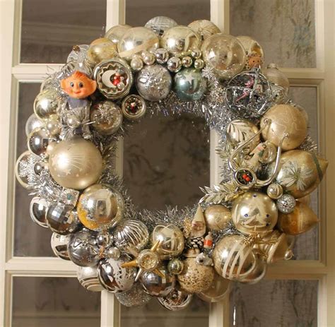 From christmas wreaths and arrangements to door decor and gift wrapping, you are sure to be inspired to use a little gold and silver in your this season!. My vintage Christmas ornament wreaths for 2016: "One is silver, and the other, gold"