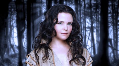 Once Upon A Time Ginnifer Goodwin On Episode 100 And Snow Whites