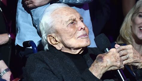 Kirk Douglas Turns 100 See His Latest Photos Here Anne Buydens