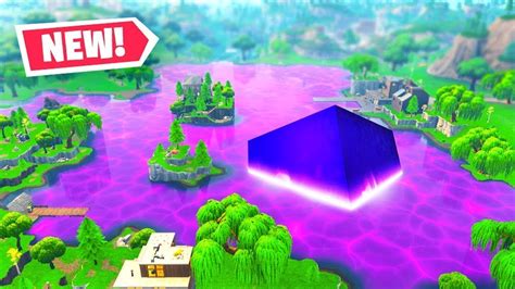 The Cube Dissolved Into Loot Lake In Fortnite Battle Royale Loot
