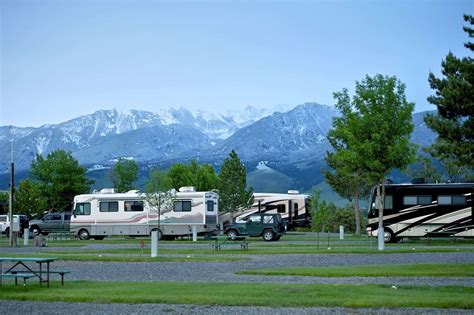 17 Unforgettable RV Camp Spots In Montana Both Parks And Rustic