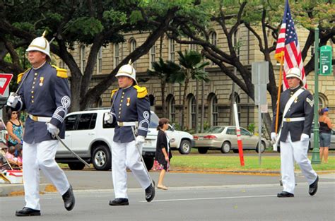 The Royal Guards Of Hawaii Military Sun Helmets