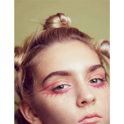 Pink Winged Eyeliner For Beauty Jjohoee Using Armanibeauty