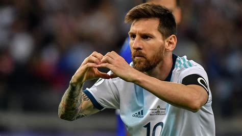 ¿Cuántos goles lleva Messi en su carrera? | Goal.com