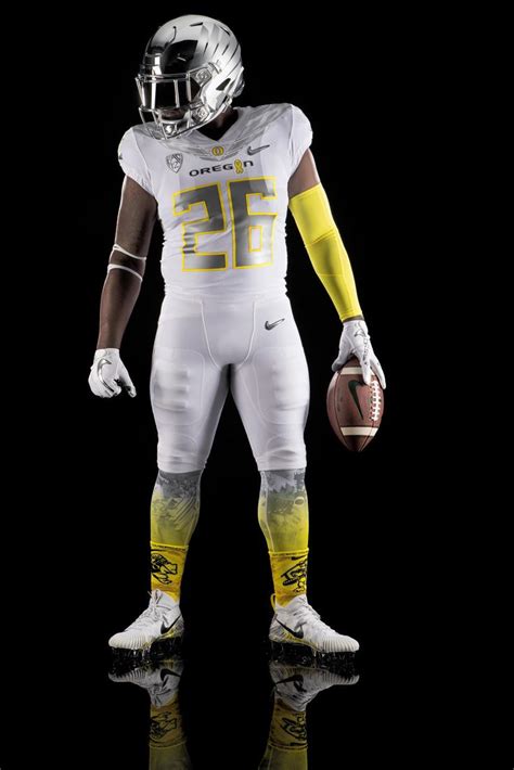 A First Look At Oregons Most Important Uniform College Football