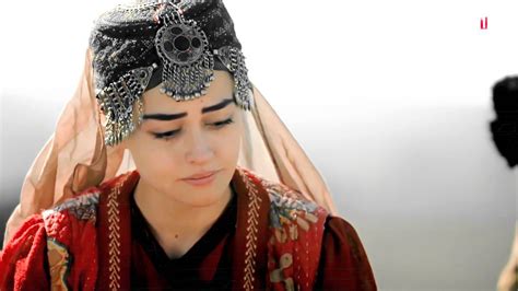 Pin By Badar Habib On Diriliş Ertuğrul Cast Turkish Women