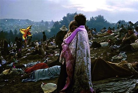 Couple Love Woodstock 1969 Woodstock Festival Woodstock Concert