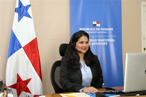Titular de Aduanas es entrevistada en Panamá en Directo