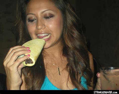 girls eating tacos strange beaver
