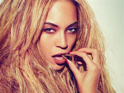 Beyonce ‘711 Video Singer Has Half Naked Twerking Party With Friends Inquisitr