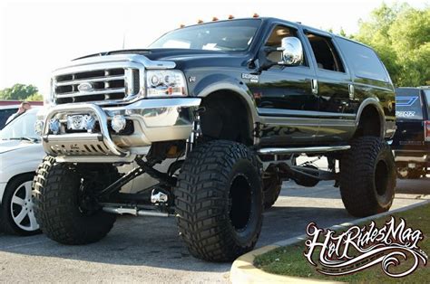 Pin By Jls 😎 On Lifted Beautys Jacked Up Trucks Ford Excursion