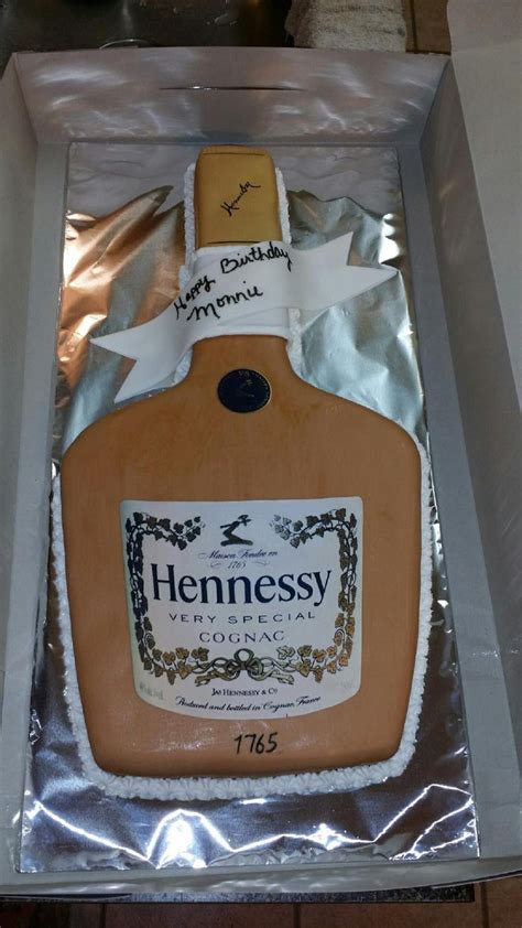 Hennessy Cake Done By Me Birthday Cake For Him Hennessy Cake Wine
