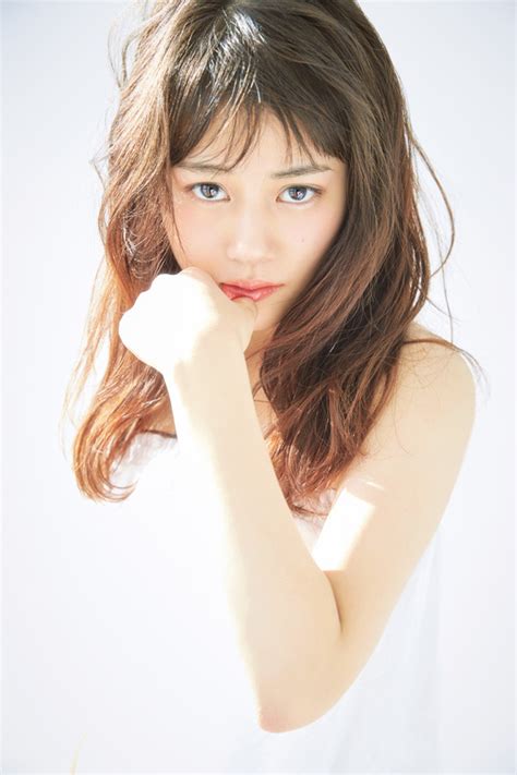 Www.youtube.com/watch?v=jlgf9_g6lmq docomo廣告 綾野剛 高畑充希 堤真一 ブルゾンちえみ 「綾野君記者要辞掉?」「堤真一成為我義理的弟?」篇 繼上一回堤真一愛上智慧美(ブル. 高畑充希の水着姿は？かわいい画像まとめ!ネット上では ...