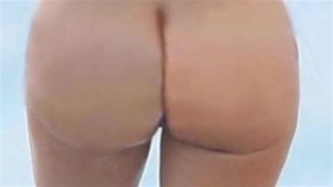 Khloe And Kourtney Kardashian And Kendall Jenner Posing Porn Videos
