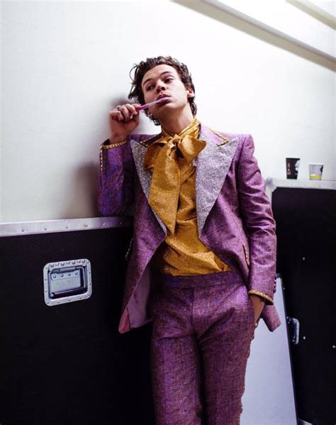 My Definitive Ranking Of Harry Styles 2018 Tour Outfits In 2020