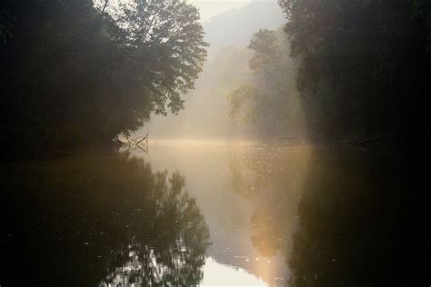 He does it in one take. Green River (Kentucky) - Wikipedia