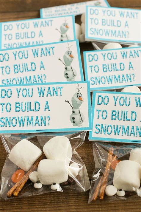 You can complete your look with the best accessories for your fancy dress costumes and the most original party decorations. How to plan an amazing frozen birthday party without ...
