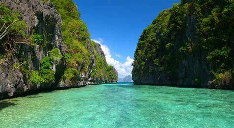 Top 10 Philippines Beaches: A List of The Best - Goats On The Road
