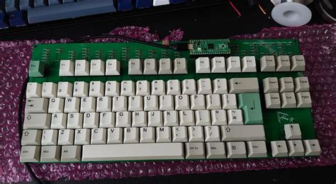Raspberry Pi Pico Keyboard Features Mechanical Keys Toms Hardware
