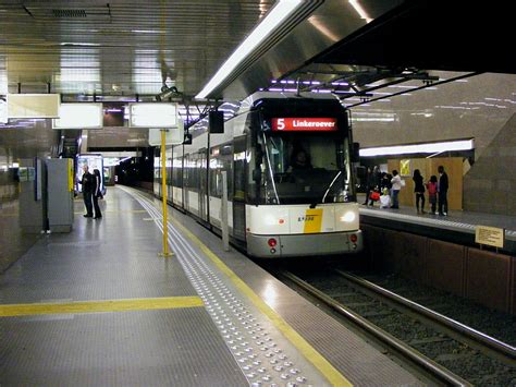 Vroeg of laat heb je hulp nodig om dit uitdagende spel te passeren en onze website is hier om je uit te rusten met codycross parallel aan, ___ de lijn antwoorden en andere nuttige informatie zoals tips. De Lijn : Tous les messages sur De Lijn - transporturbain - Le webmagazine des transports urbains