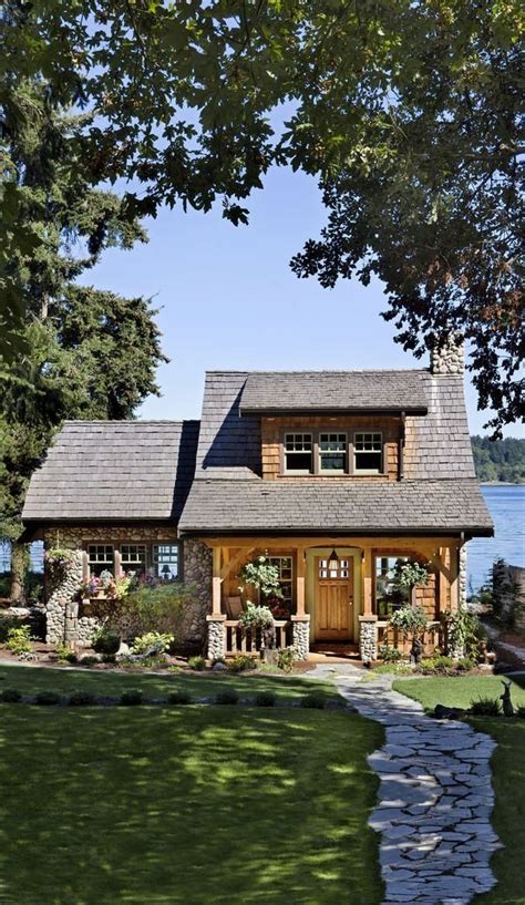 Lake Cottage Cottage House Exterior Small Cottage Homes Lake Houses