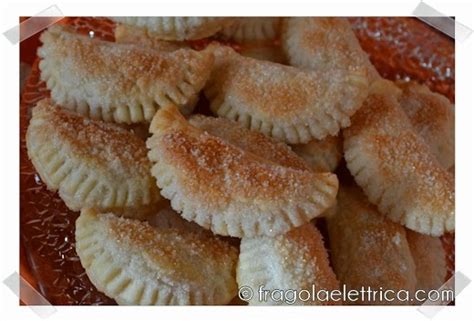 Maybe you would like to learn more about one of these? Dolcetti di Pasta Sfoglia e Marmellata (Foto Ricetta ...