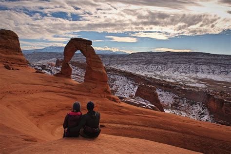 Hiking To Delicate Arch In Winter — The Vanimals