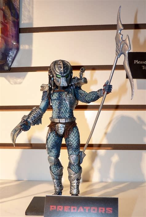 Ny Toy Fair Series 10 Predators Action Figures Plus Trophy Wall
