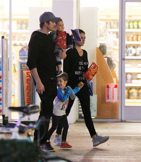 Mila Kunis And Ashton Kutchers Kids Meet Wyatt And Dimitri
