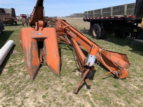 Prices From Allis Chalmers Collector Auction Today In Indiana Petes