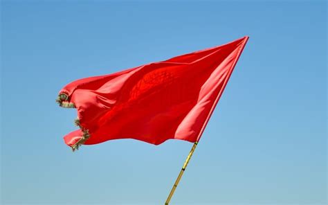 Bandeira Vermelha Prefeitura Flexibiliza Funcionamento Do Comércio E