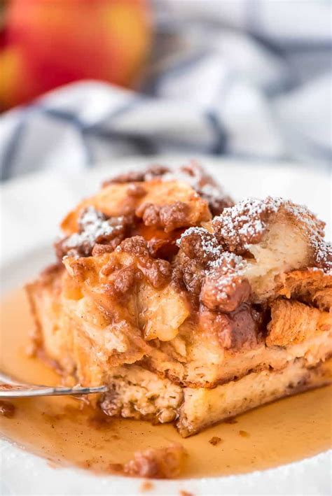 Overnight Cinnamon Apple French Toast Casserole The