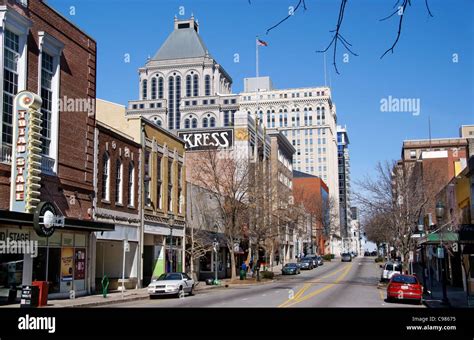 Greensboro Nc North Carolina Elm Street Stock Photo Alamy